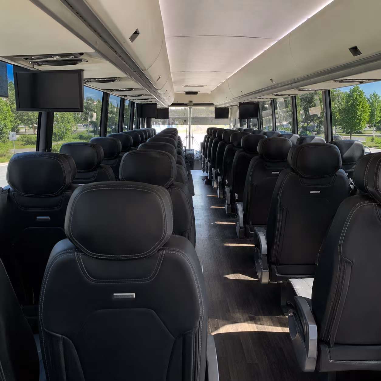 charter buses to knoxville area winery events and harvest festivals