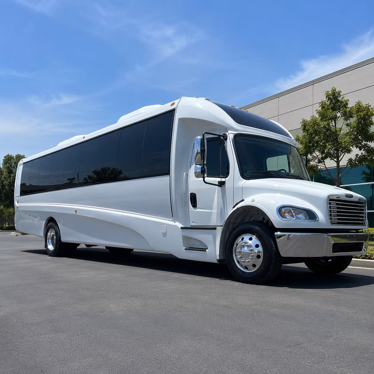 charter buses to thompson boling arena and university of tennessee shows