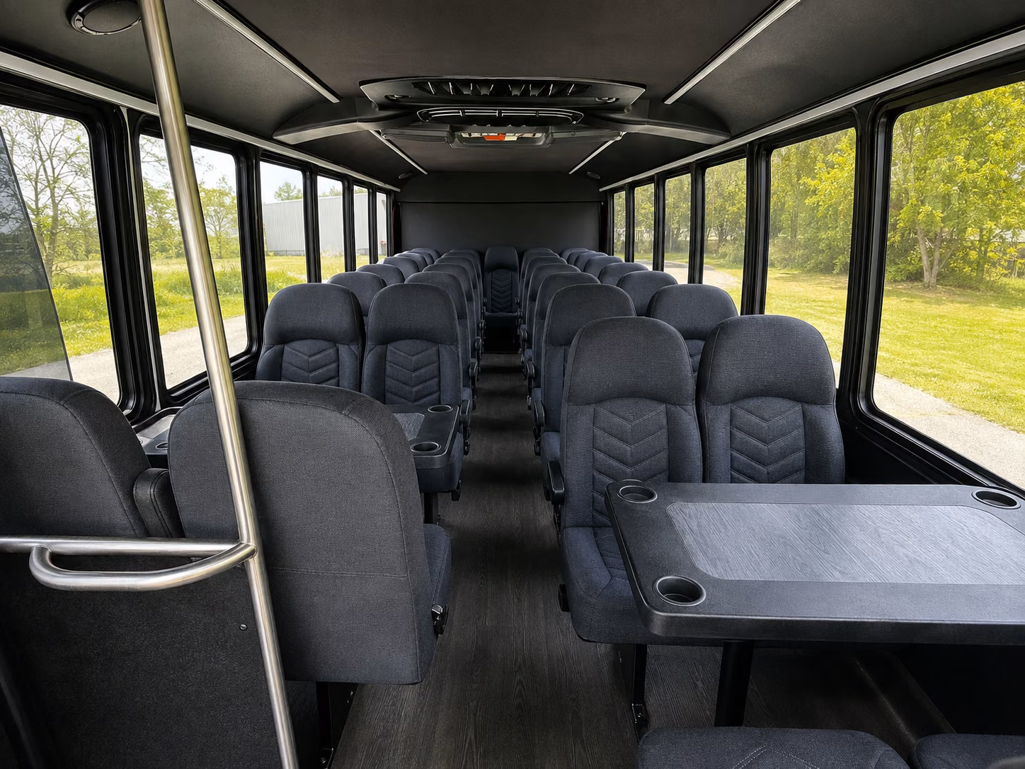 knoxville 20 passenger minibus inside