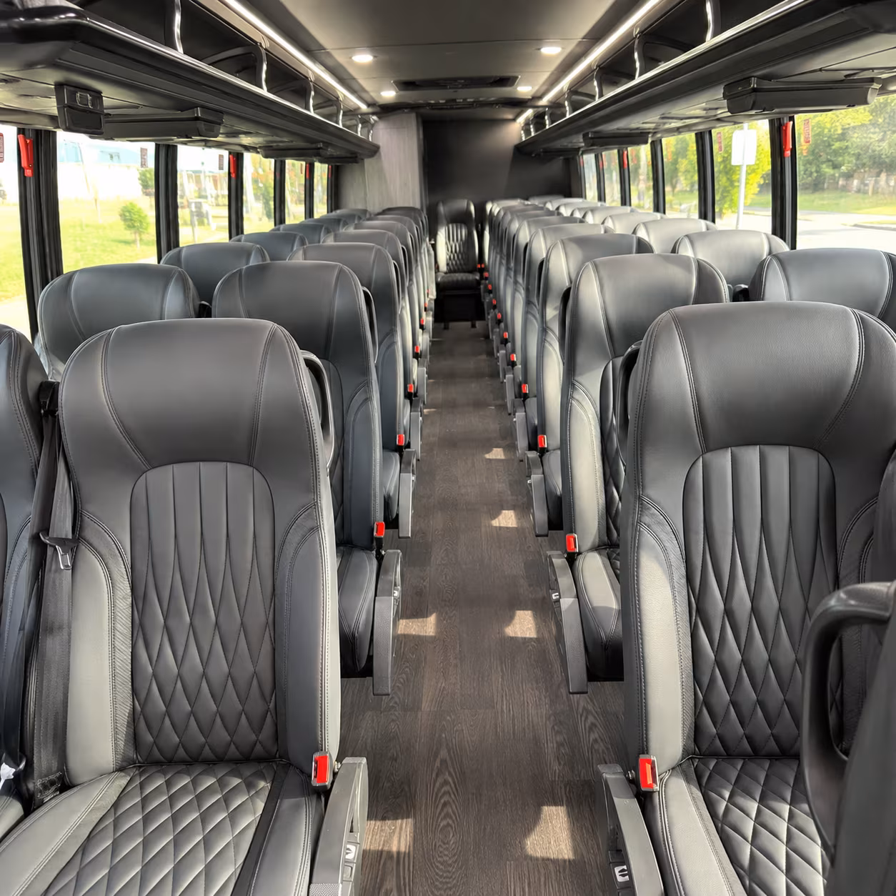 knoxville 25 passenger minibus inside