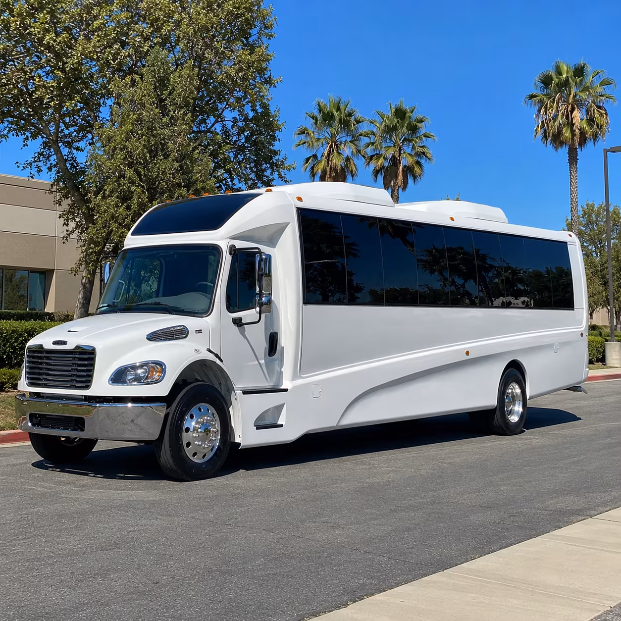 knoxville 25 passenger minibus
