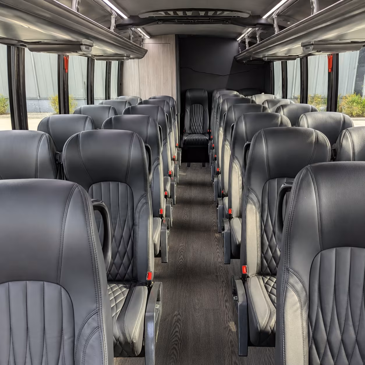 knoxville 28 passenger minibus inside