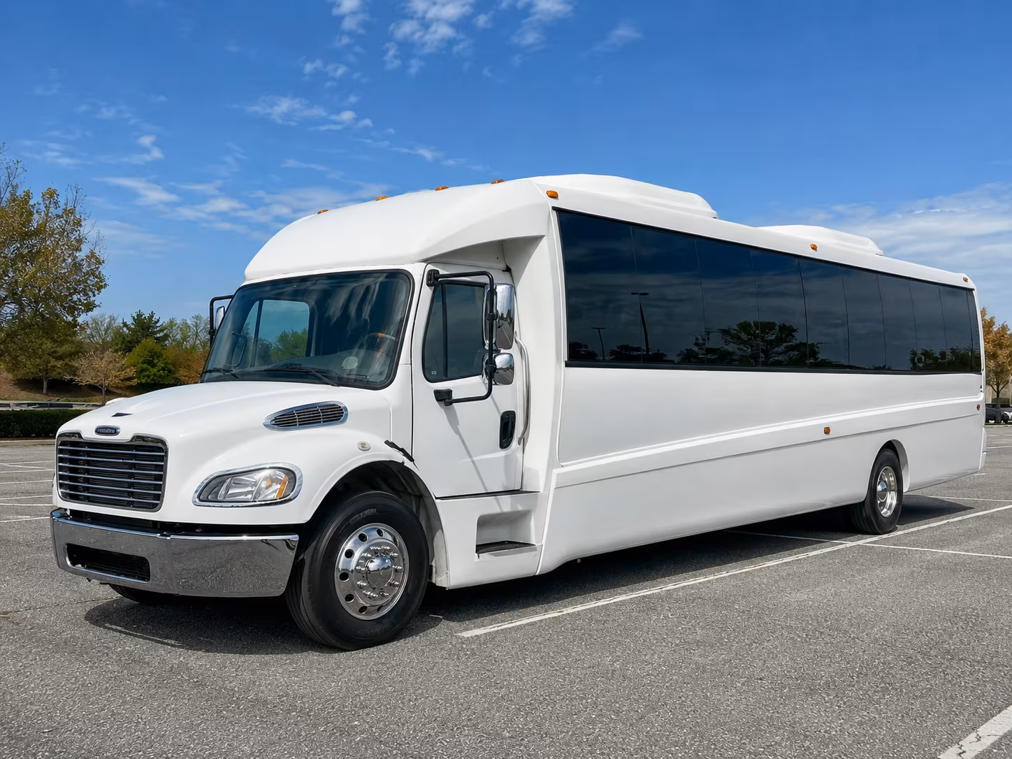 knoxville 30 passenger party bus
