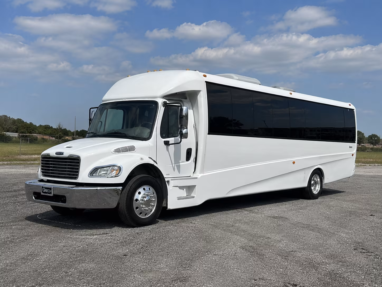 knoxville 50 passenger party bus