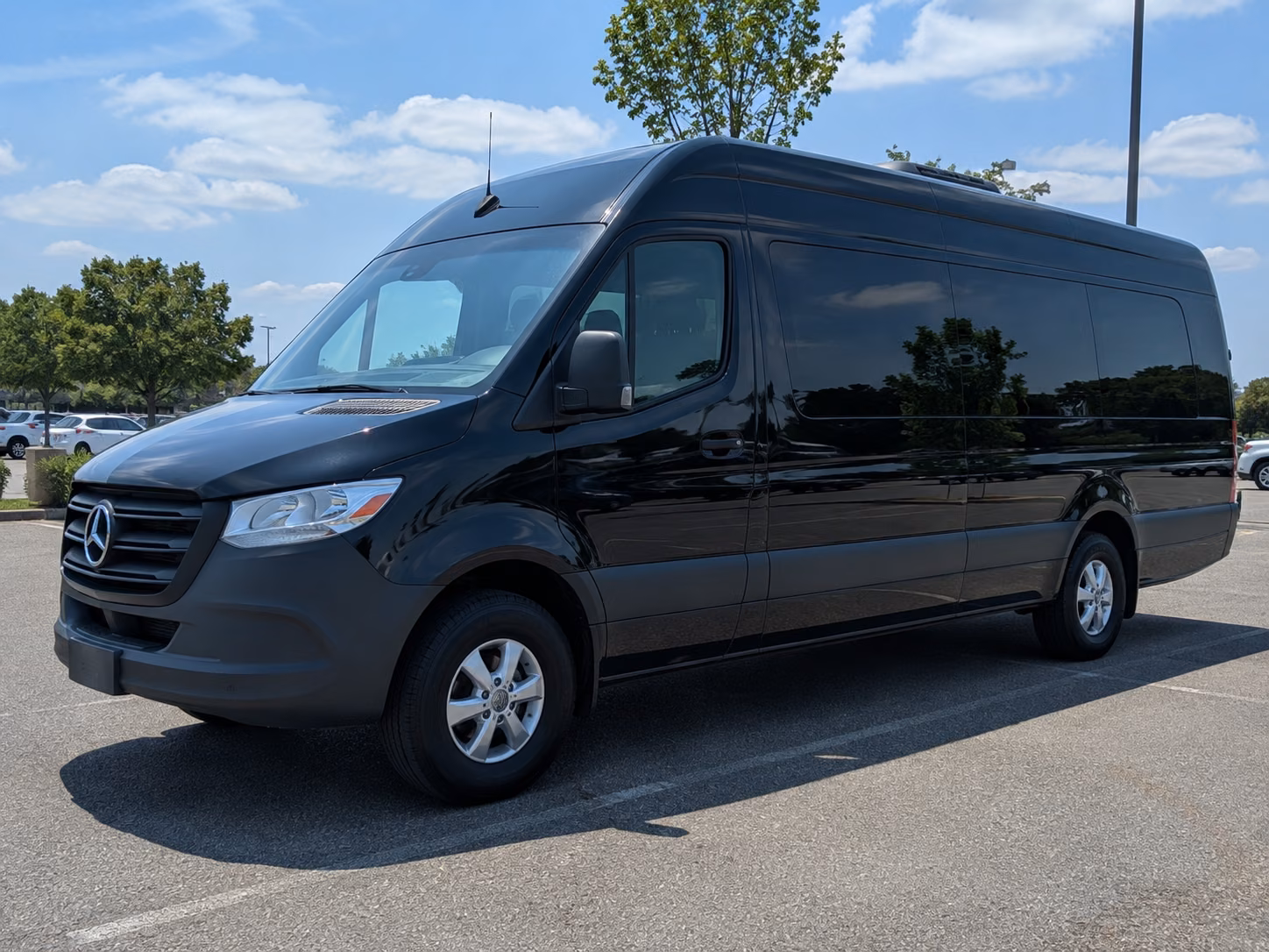 knoxville airport transportation onboard seating