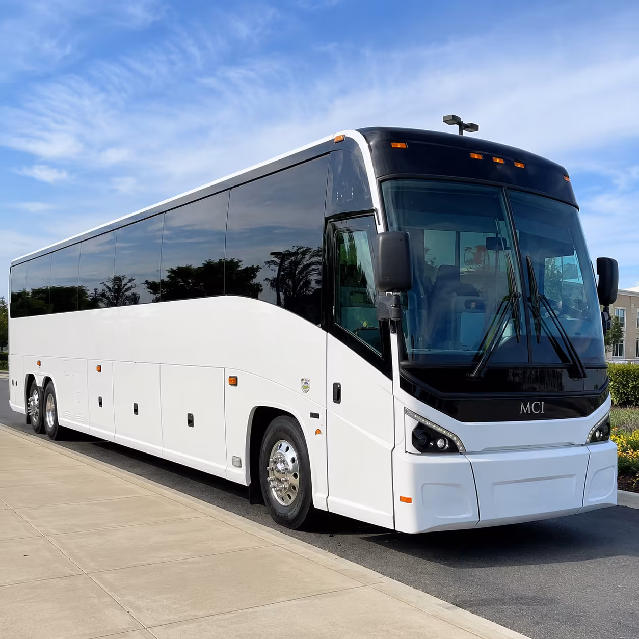 knoxville charter bus rentals for corporate campus commutes
