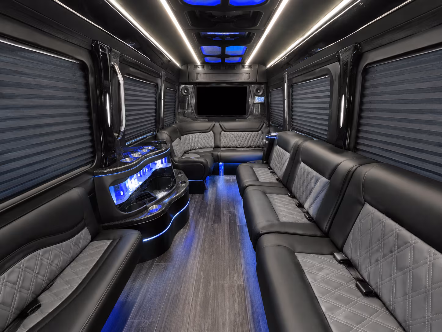 knoxville sprinter limousine inside