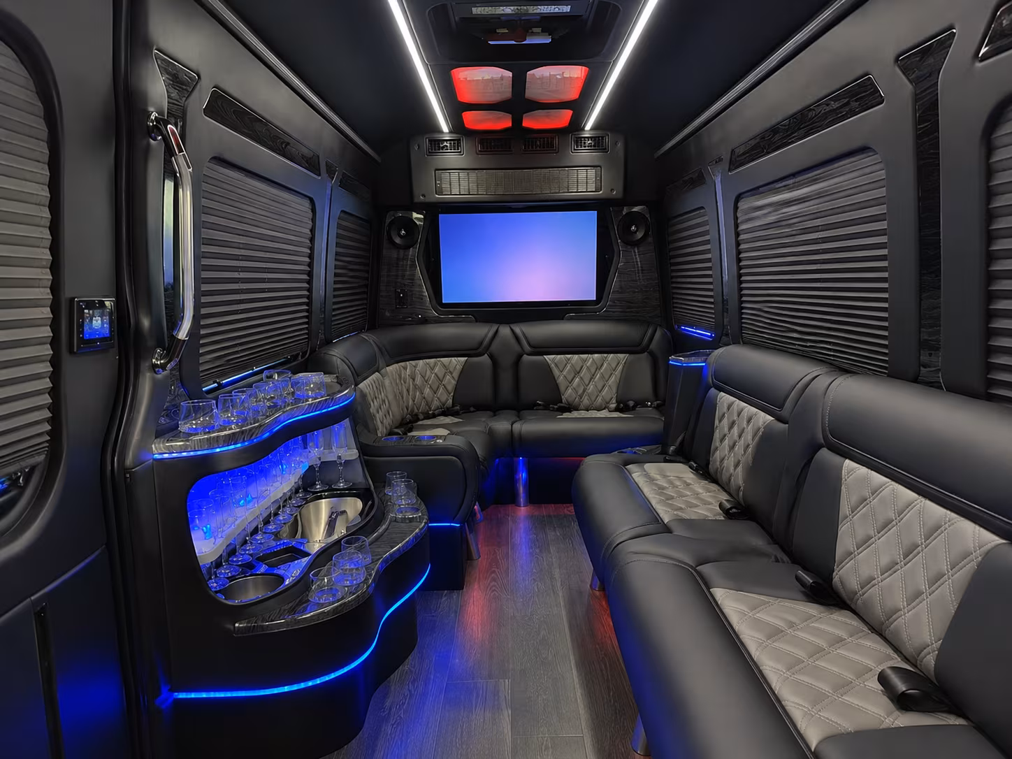 knoxville sprinter limousine interior