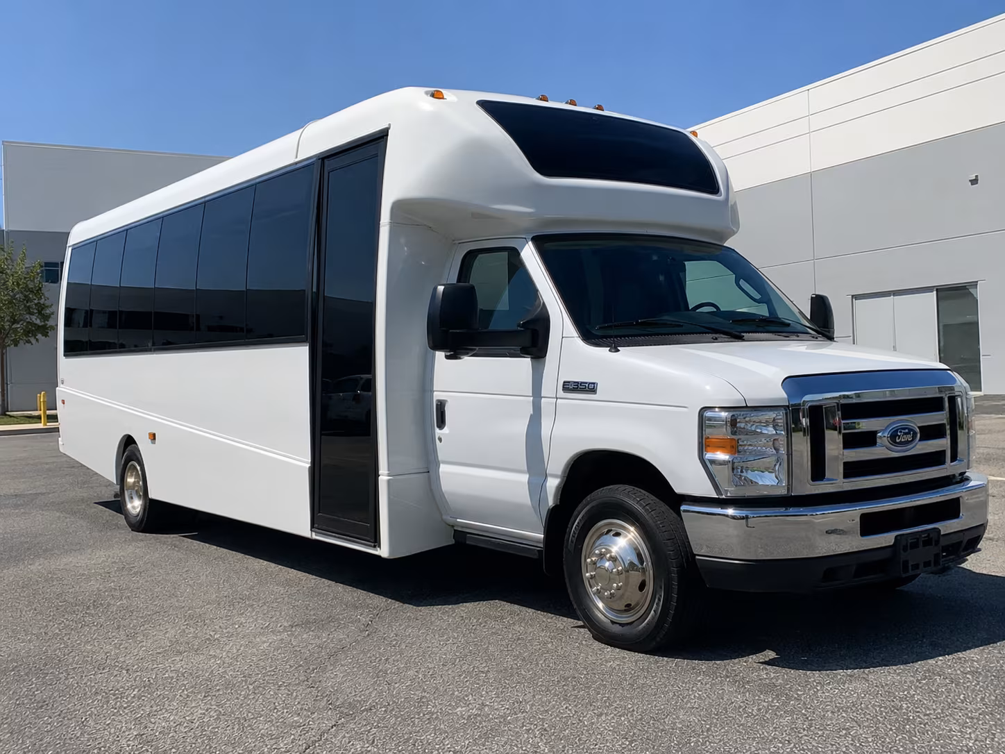 knoxville zoo and nature center field trip buses