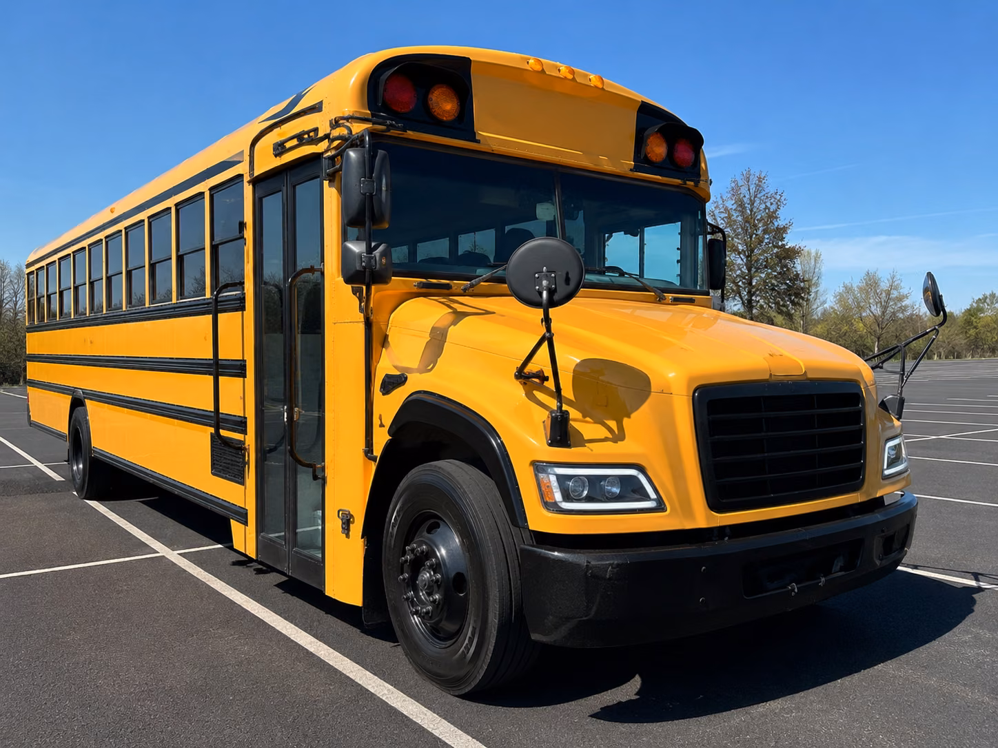 school buses for great smoky mountains field trips from knoxville