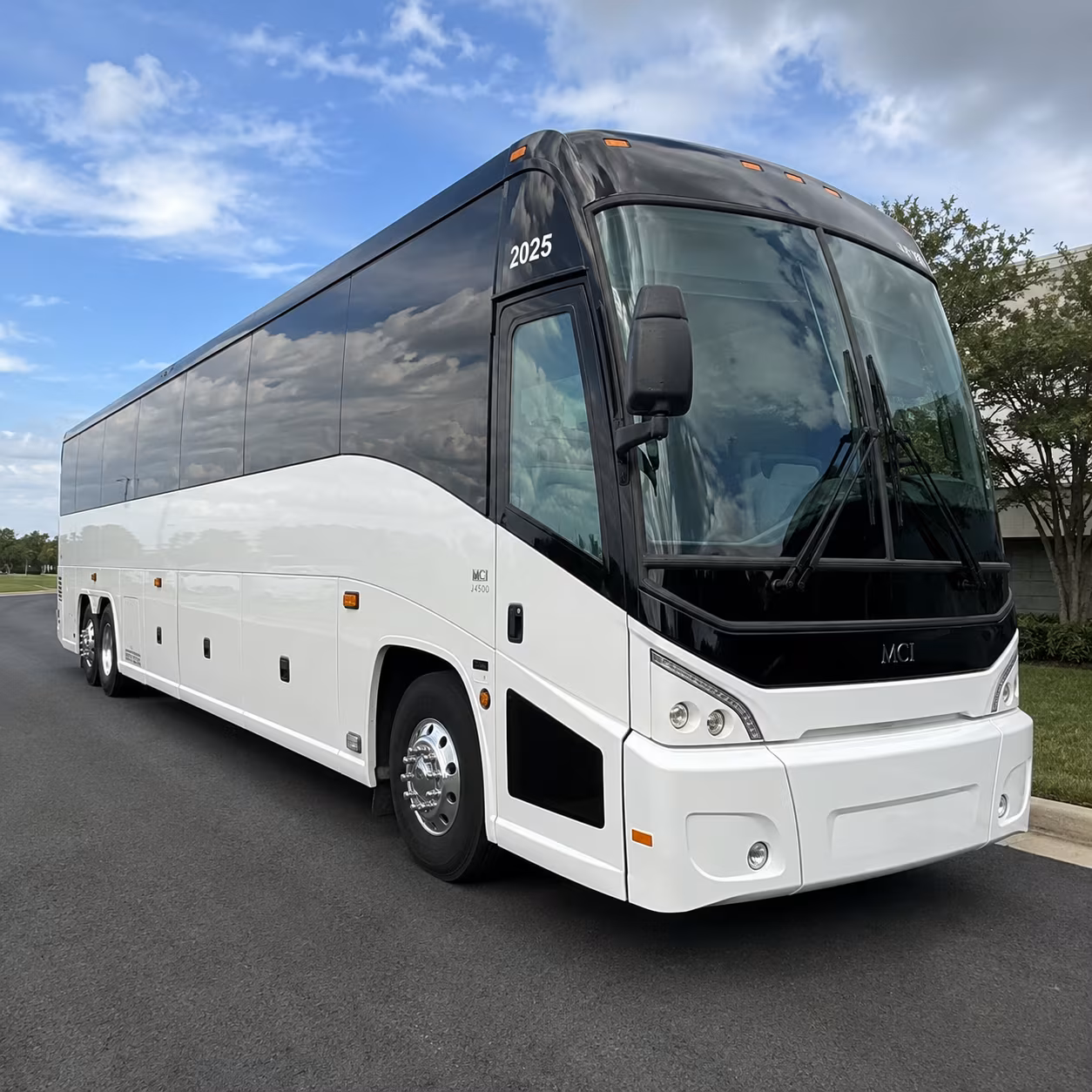 shuttle buses for knoxville special corporate events and off site meetings