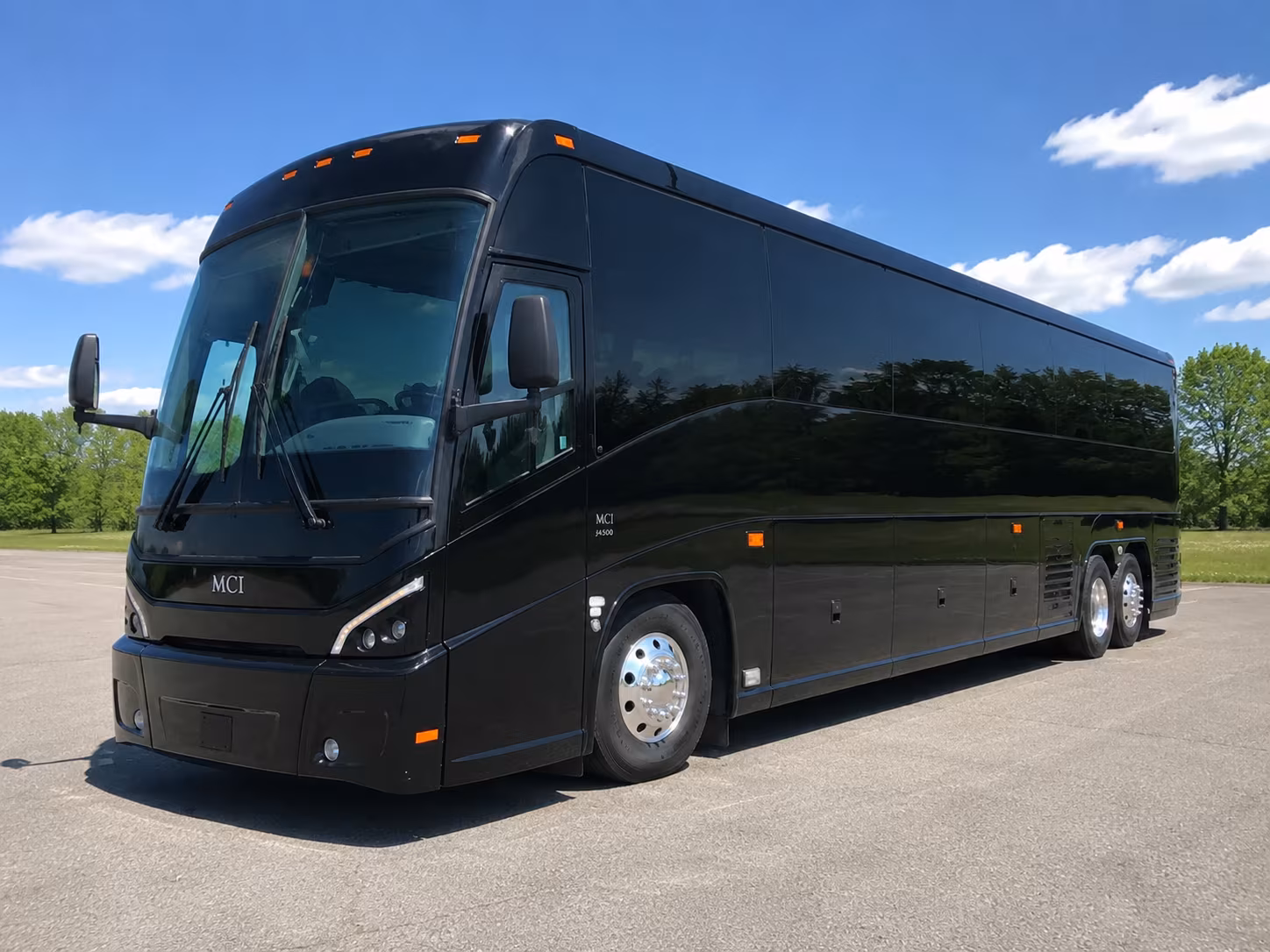 shuttle buses for mcghee tyson and east tennessee military installations