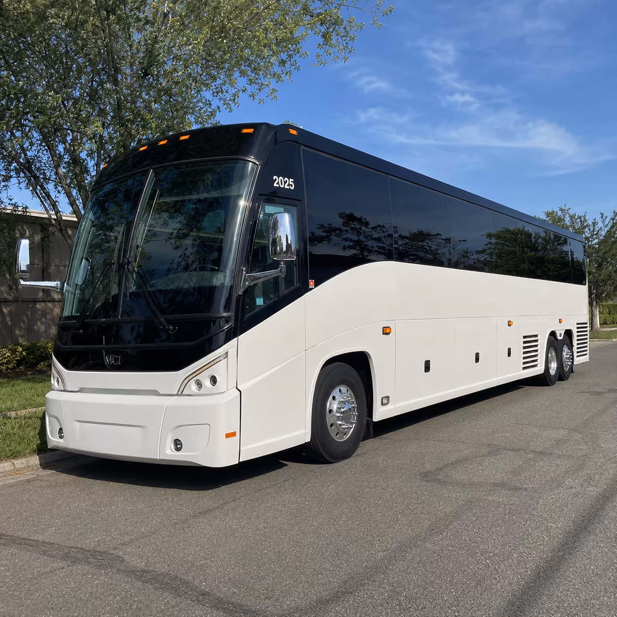 shuttle buses from tys to hotels resorts downtown knoxville